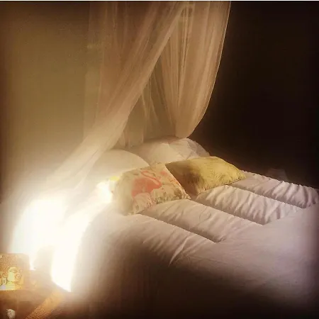 Bunker 11 Surf House Charneca (Setubal)