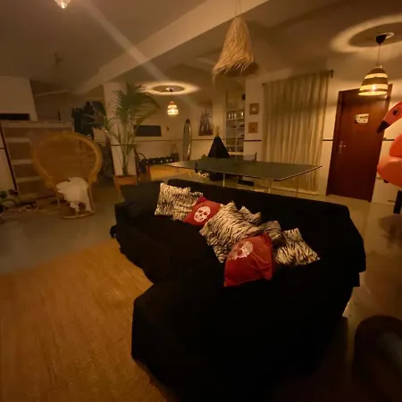 Bunker 11 Surf House