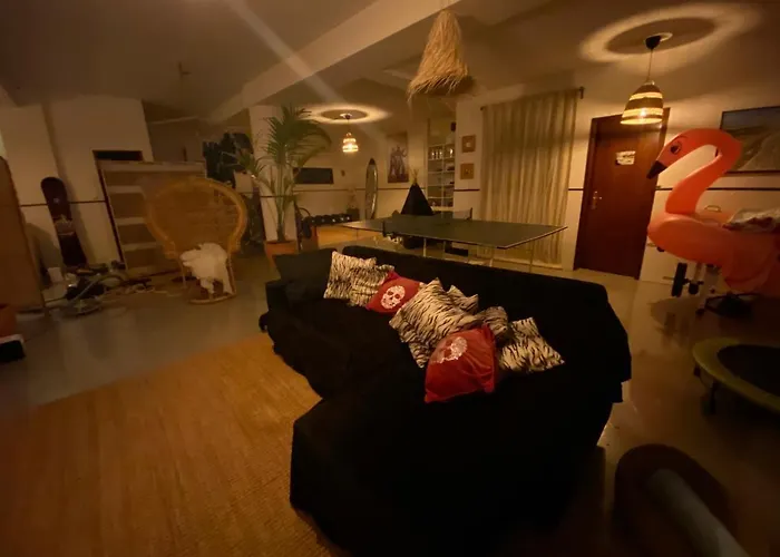 Bunker 11 Surf House